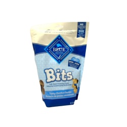 Dog Treats Bits Tasty Chicken Recipe 453g. Blue Buffalo